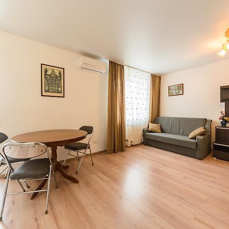New Appartment Near Kyiv Airport Kültér fotó
