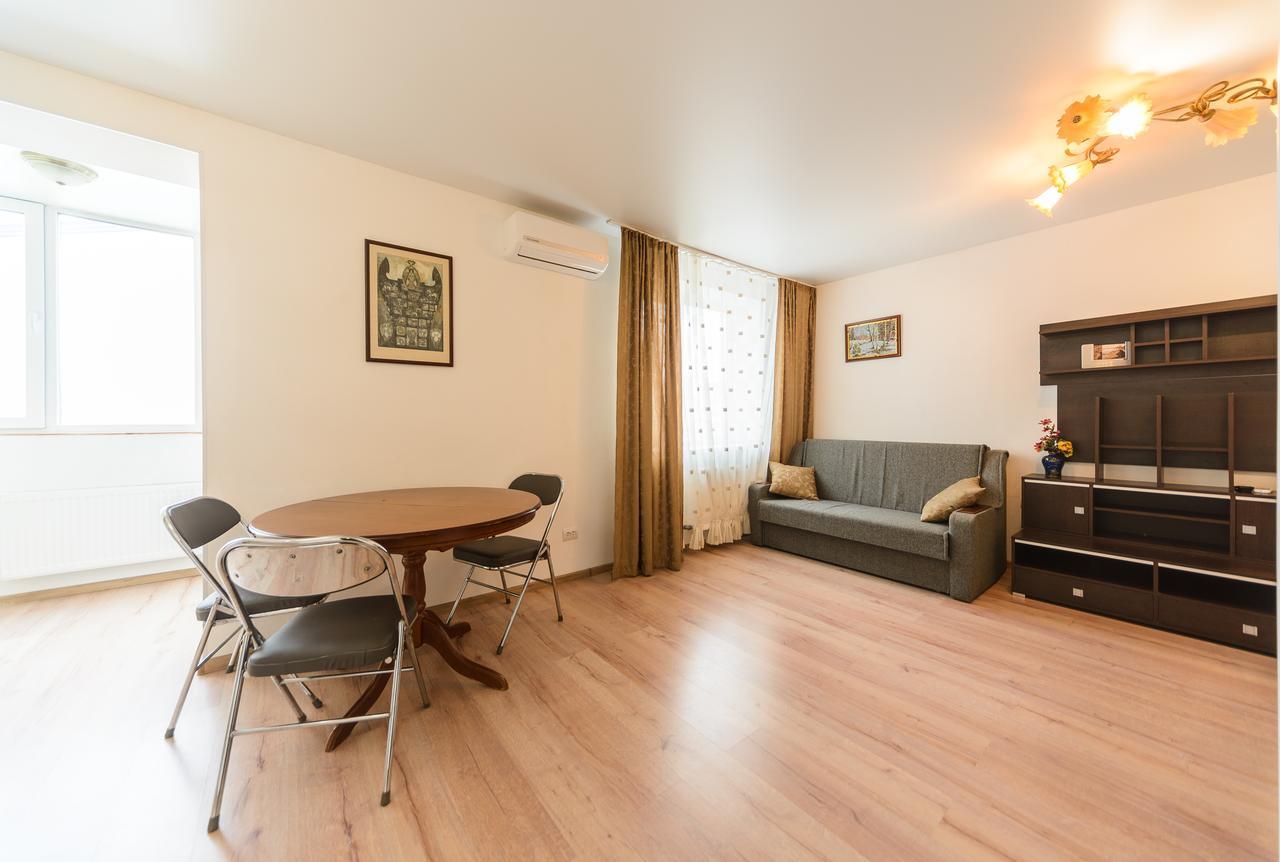 New Appartment Near Kyiv Airport Kültér fotó